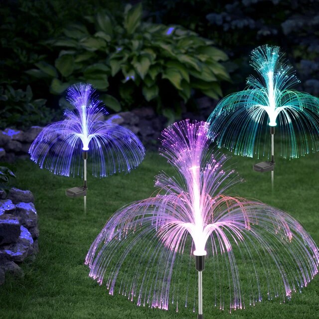 LumiNavidad Solar - ¡Decora tu jardín sin cables!